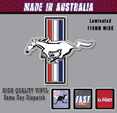 Ford стиль Mustang лошадь значок ламинированный 110 мм ноутбук, автомобиль этикетка стикер - Изображение 1 из 2