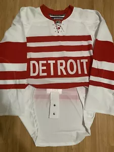 Prototype Red Wings 2009 Winter Classic Reebok 56 Turn Back The Clock MIC Jersey - Picture 1 of 4
