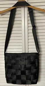 HARVEY’S Original Seatbelt Bag Crossbody Large 13” X 11” Black Purse Messenger - Picture 1 of 11