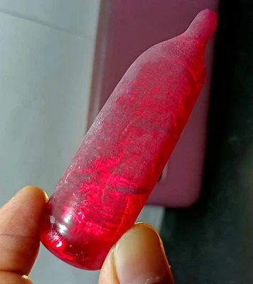 Mozambique Faceta NATURAL RUBÍ ROJO SANGRE ÁSPERO CERTIFICADO 226,5 QUILATES PIEDRA PRECIOSA SUELTA Foto 1 de 4