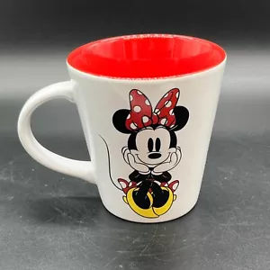 Disney Store Minnie Mouse Arco Blanco Rojo Interior Grande Taza de Café Taza de Té - Imagen 1 de 7