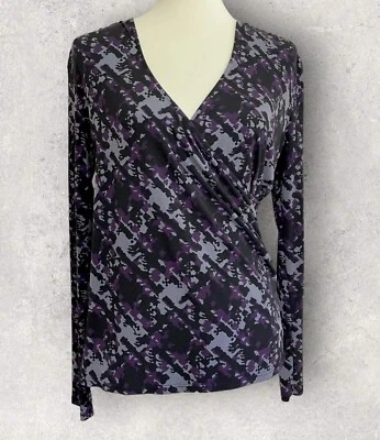 Camisa Merona para mujer mediana suave elástica envolvente top púrpura azul negro manga larga Foto 1 de 4