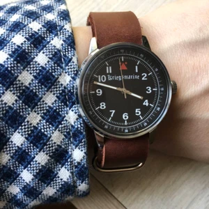 Kriegsmarine Pobeda Watch Vintage-Style Military Wristwatch with Leather Strap - Picture 1 of 24