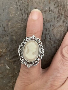 Retro Victorian Blush Cameo Oval Cabochon Vintage Bronze Filigree  Ring - Size 6 - Picture 1 of 2
