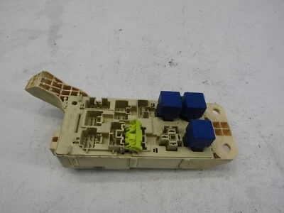 Fuse Box LS400 1995 2000 LEXUS Dash Cabin Inner Interior Relay Junction Block - Image 1 of 4