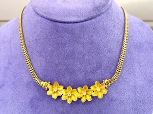 Diamond Flower 18K Yellow Gold Pendant Necklace 0.15 Carats  - Picture 1 of 8