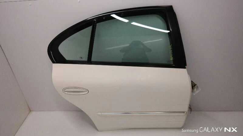 2000-2005 Pontiac Bonneville Passenger Right Rear Side Door Foto 1 de 4