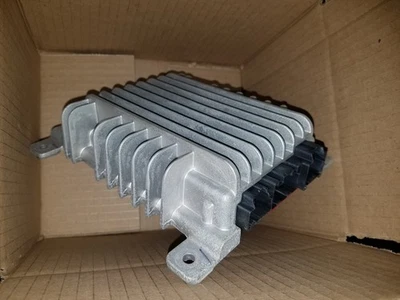 2010 2011 2012 2013 MAZDA 3 BOSE RADIO AUDIO ESTÉREO AMPLIFICADOR BBM2 66 A20 Foto 1 de 4