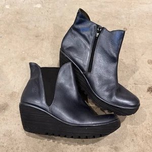 Botines de cuña Fly London Yip de cuero azul con cremallera para mujer talla: 41/10 - Imagen 1 de 9