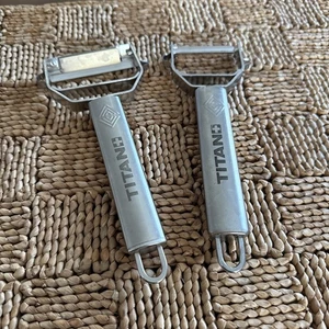 Titan Edelstahl Julienne Werkzeug - Mehrzweck Schäler & Schneider Set JO+ - Bild 1 von 12