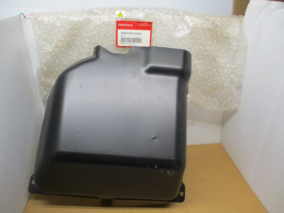 CONJUNTO PROTECTOR HONDA 18324-Z30-C90ZA Foto 1 de 4