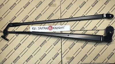 Brazo limpiaparabrisas delantero derecho original Toyota RHD YARIS NCP13 2011/08- 85211-52391 RHD Foto 1 de 4