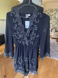 *DIVIDED by H&M* BNWT black crepe playsuit with silver embroidery in size 8 - Picture 1 of 6