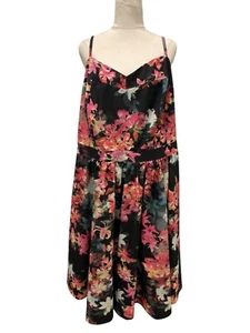 City Chic floral sleeveless a-live plus size Large - Picture 1 of 9