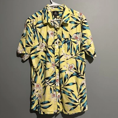 Y2K VOLCOM YELLOW TROPICAL HIDEOUT SS WOVEN Men’s Large Floral button Down Shirt - Image 1 of 4
