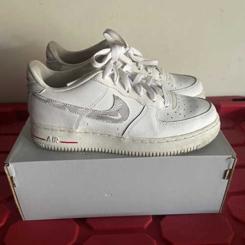 NIKE AIR FORCE 1 LOW WHITE UNIVERSITY RED DJ4625 100 TG 6 5Y con scatola
