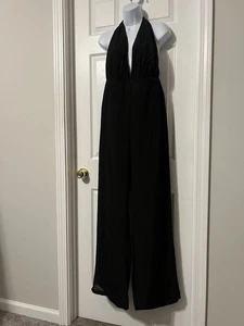 Mono halter forrado ligero negro talla grande It’s Brand 1x. - Imagen 1 de 9