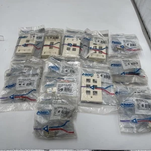 AMP NETCONNECT SET Mandel Abdeckplatte CAT 5 RJ45 Buchsen blau siehe Fotos - Bild 1 von 8