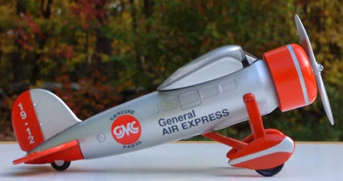 BRAND NEW GMC GENERAL MOTORS CORP. AIR EXPRESS LOCKHEED VEGA  AIRPLANE SPEC CAST - Image 1 of 1