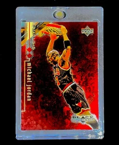 MICHAEL JORDAN RED CRACKED ICE DUNKING RARE BLACK Upper Deck Foil - BULLS - Picture 1 of 5