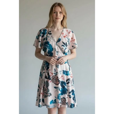 Vestido envolvente sintético Eliza J rubor floral estampado de pájaros midi hadas talla 6 jardín fiesta Foto 1 de 4