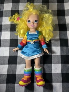 Rainbow Brite 15 inch Doll Classic 2009 Hallmark Limited Edition Good Condition. - Bild 1 von 10