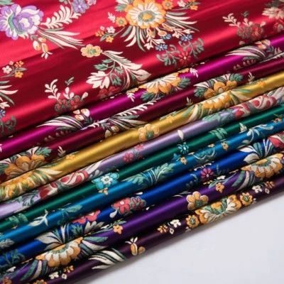 Retro Chino Satinado Floral Tela Begonia Damasco Brocado Hágalo Usted Mismo Bolso Ropa Artesanal Foto 1 de 4