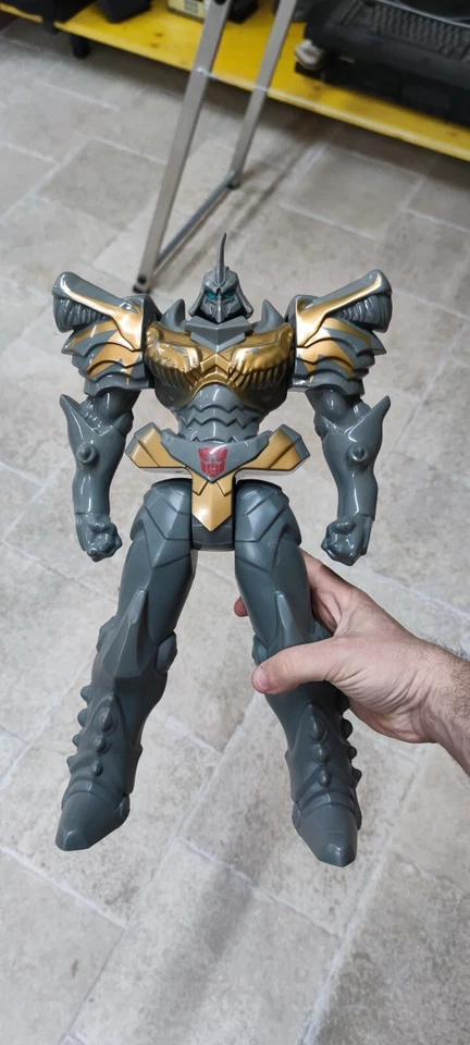 Giocattolo Action Figure Robot Transformers Megatron 40 cm Hasbro film cinema - Immagine 1 di 4