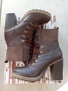 ❤️7.5 Combat Comfy Boots Brown Shoes Sneakers Lionel By Unionbay Women Size 7.5 - Picture 1 of 8