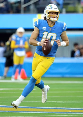 Justin Herbert Los Angeles Chargers 2022 NFL 13"x19" Poster Super Gloss Print 1A Cover