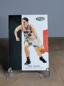 2003-04 Hoops Hot Prospects Pau Gasol Memphis Grizzlies #4 - Bild 1 von 2