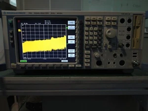Rohde & Schwarz FSQ40 Signal Analyzer 20Hz - 40GHz - Picture 1 of 12