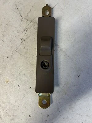 Ajuste de altura del cinturón de seguridad ajustador de posición del cinturón de seguridad OEM Lexus ES300 1992-1996 Foto 1 de 4