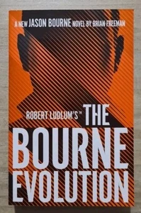 Robert Ludlum's (TM) The Bourne Evolution by Brian Freeman Large Paperback 2020 - Picture 1 of 5