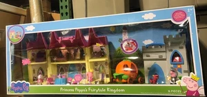 NEU Peppa Pig Prinzessin Peppa MÄRCHENREICH Königreich Spielset 16 Teile Sams Club - Bild 1 von 12