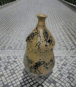 Jarrón japonés Oribe Ware vintage de 9,75" - firmado en la parte inferior - Imagen 1 de 19