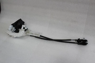 Actuador de bloqueo de pestillo de puerta trasera izquierda Hyundai Tucson 2016 2018 2019 2020 2021 Foto 1 de 4