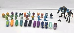 Slugterra Lot 20 Figures Eli And Kord With 12 Loose Slugs For Blaster - Picture 1 of 5