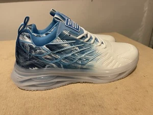 NEW Trainers For Men size 10 UK - Picture 1 of 9