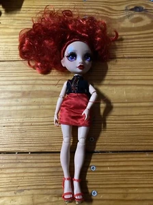 Rainbow High Ruby Anderson - Bild 1 von 8