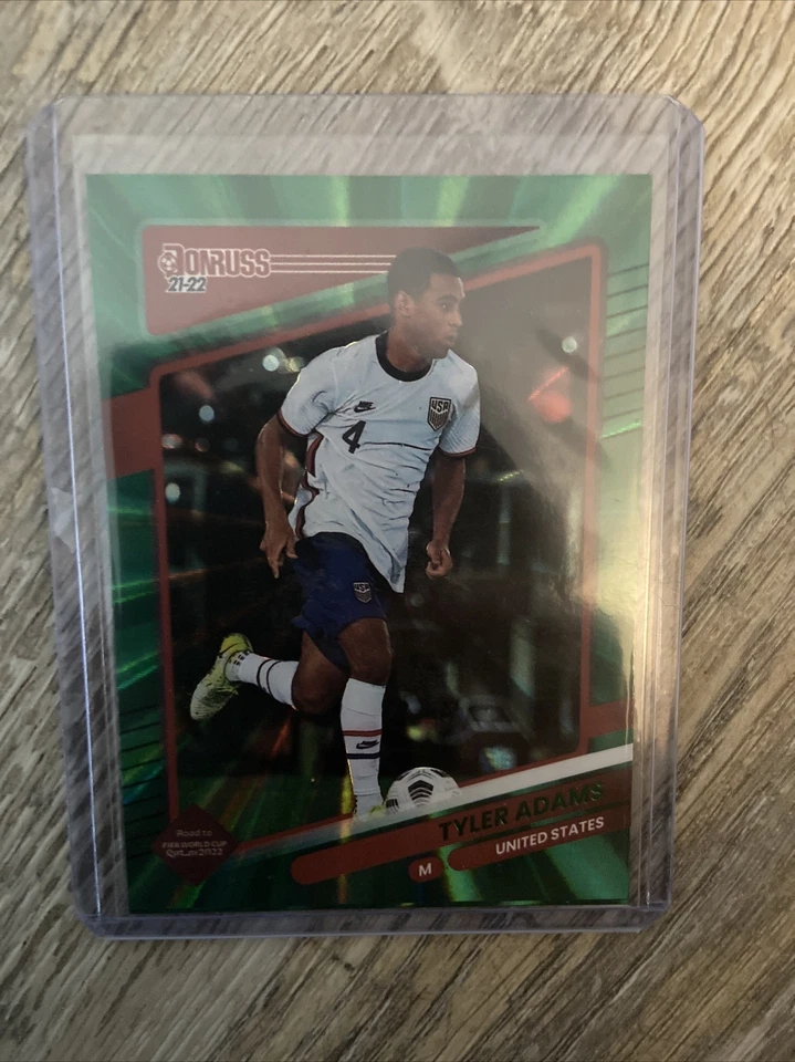 2021-22 Donruss FIFA Road To Quatar Holo Green Laser Parallel Tyler Adams USA - Image 1 of 1