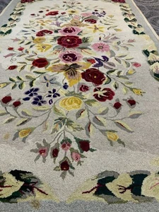 AN EARLY AMERICAN HOOKED RUG - Picture 1 of 12