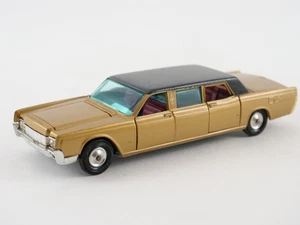 Corgi No. 262 Lincoln Continental Shallow Dated - Picture 1 of 11