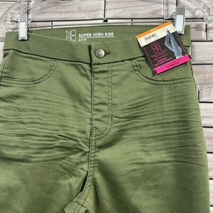 NoBo womens M pants Juniors Super High Rise Pants Curvy Pull on Jegging GreenNWT - Picture 1 of 13