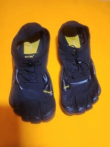 Scarpe da allenamento uomo Vibram FiveFingers 14M0701 taglia 12-12,5 KSO EVO - Foto 1 di 8