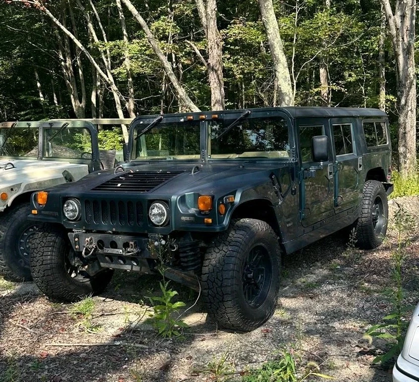 1996 HUMMER H1 WAGON HMCS TURBO DIESEL LOW MILES - Image 1 of 4
