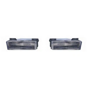 Fits Volvo S40 Fog Light 2000-2004 Pair Passenger & Driver w/Bulbs - Picture 1 of 3