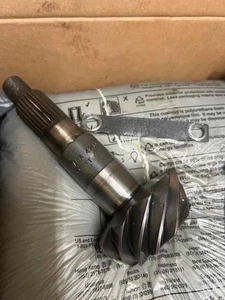 JEEP CHEROKEE Jeep HIGH PINION Front Axle 3.55 ratio 84-00 - Picture 1 of 2