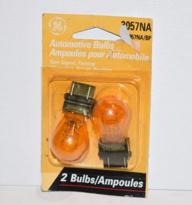 (2) New GE 3057NA Miniature Lamp Bulb 27w 7w Plastic Wedge 12 volt S8 12v - Image 1 of 3