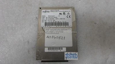 Fujitsu MHD2032AT CA01678-B040 3.2GB IDE 2.5" Hard Drive TESTED - Image 1 of 4